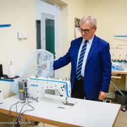 2020-08-31 Szkoła im. UE w Chełmży - wyposażenie pracowni (12)