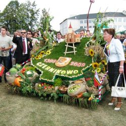 Dożynki Wojewódzkie w Czernikowie (2)