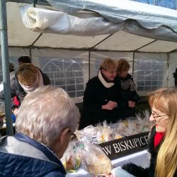 2016-03-20 jarmark pod wiatrakiem
