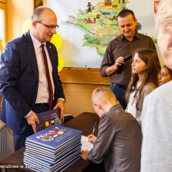 2017-01-14 premiera Bajek i legend powiatu toruńskiego - spotkanie autorskie w Chełmży (48)