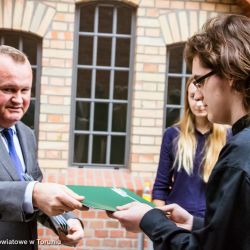 Wręczenie stypendiów Starosty Toruńskiego Toruń Młyn Wiedzy (25)