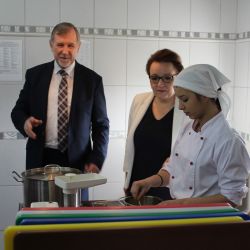 2018-03-16 Minister Zalewska w ZS CKU w Gronowie (2)