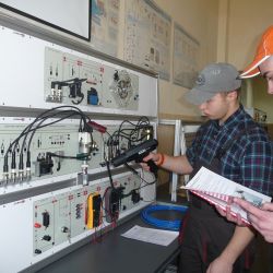 Pracowania elektryczna i elektroniczna w ZS, CKU w Gronowie