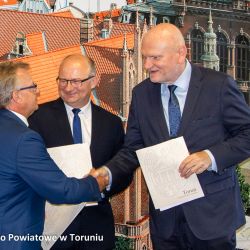 2018-05-24 Podpisanie umowy w Urzedzie Miasta Torunia (33)