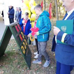 Rozbłyśnij odblaskiem na drodze (19)