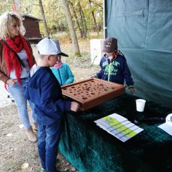 Rozbłyśnij odblaskiem na drodze (33)