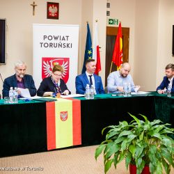 2019-04-30 Podpisanie umów z wykonawcami na budowę dróg rowerowych (14)