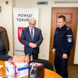 2019-10-09 Przekazanie sprzętu dla Policji (1)