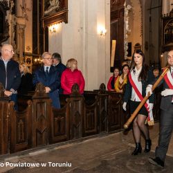 2019-10-20 35.rocznica śmierci ks.Popiełuszki - msza w Katedrze śś. Janów (9)