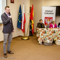 XI Gala Powiatowego Konkursu Plastycznego Mieszkam w...