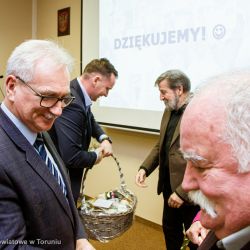 XI Gala Powiatowego Konkursu Plastycznego Mieszkam w...