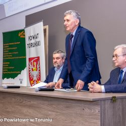 2020-20-17 Spotkanie ministra Ardanowskiego z rolnikami_ZS CKU w Gronowie (6)