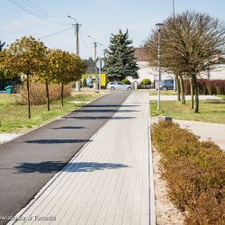 Droga rowerowa Osiek-Mazowsze - w Czernikowie przy parku (4)