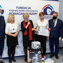 Krzepkie babki nagrodzone (8)
