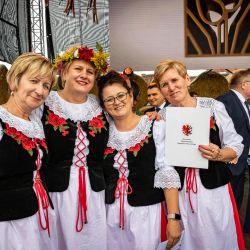 Trzecie miejsce dla wieńca nowoczesnego z sołectwa Brzeźno