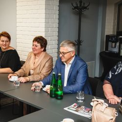 2021-08-30 Konferancja dotycząca Budżetu Obywatelskiego - delegacją powiatu wrocławskiego (15)