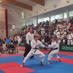 Zawodnicy AKT Budo z Obrowa z medalami (20)