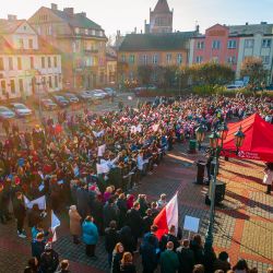 2021-11-10 Obchody Święta Niepodległości przez szkoły w Chełmży (1)