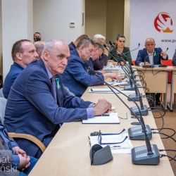 2022 02 28 Spotkanie Powiatowego Zespołu Zarządzania Kryzysowego ws pomocy Ukrainie (11)
