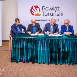 2022-04-13 podpisanie umowy na drogę Młyniec I - Jedwabno (1)