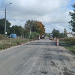 Ostatnie prace na drodze powiatowej Młyniec I – Jedwabno (1)