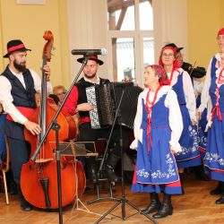 2022-10-22 10-lecie zespołu śpiewaczego Melodia (26)
