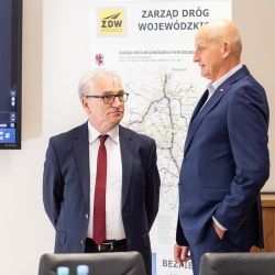 2023_04_27_podpisanie_umow_drogi_fot_szymon_zdzieblo_001