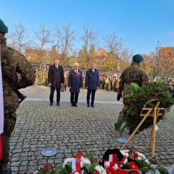 2023-11-11-torunskie-obchody-swieta-niepodleglosci (5)