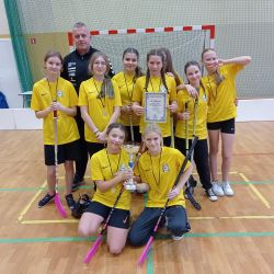 Unihokej IMS dziewczyn (1)
