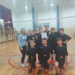 Siatkówka dziewcząt (2)