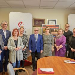 Wszyscy laureaci konkursu na wspólnym zdjęciu