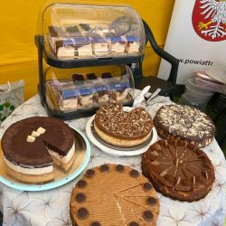 Serniki przygotowane przez KGW Nowoczesne Gospochy