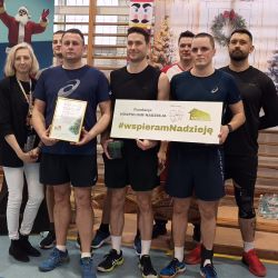 Mikołajkowa siatkówka z sercem – gramy dla DZIECI (8)