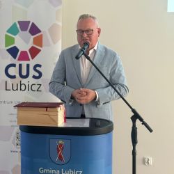 2025-09-04 Otwarcie Lubickiej Przystani Integracji (26)