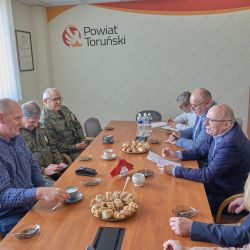 2025-10-21 Przekazanie baterii Straży Rybackiej 4