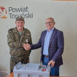 2025-10-21 Przekazanie baterii Straży Rybackiej 11