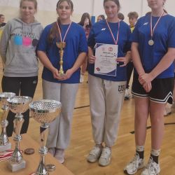 dziewczęta Warszewice