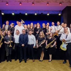 2025-11-14 Powiatowa i Misjka Orkiestra Dęta_Krawczyk_fot. A. Niwińska (124)