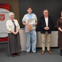 2025-11-18 Konkurs wiedzy Fundacji Pasieka (25)