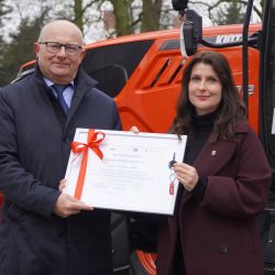 2025-11-20 Uroczyste przekazanie ciągnika w Aleksandrowie Kujawskim (8)