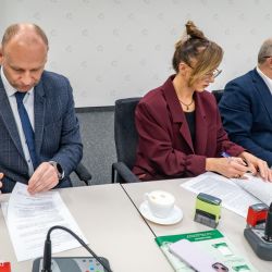 2026-01-29 Podpisanie umów drogi (13)