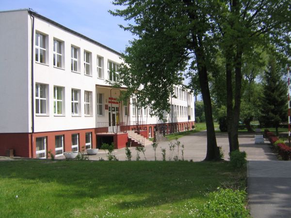 ZS, CKU w Gronowie kończy w tym roku 70 lat!