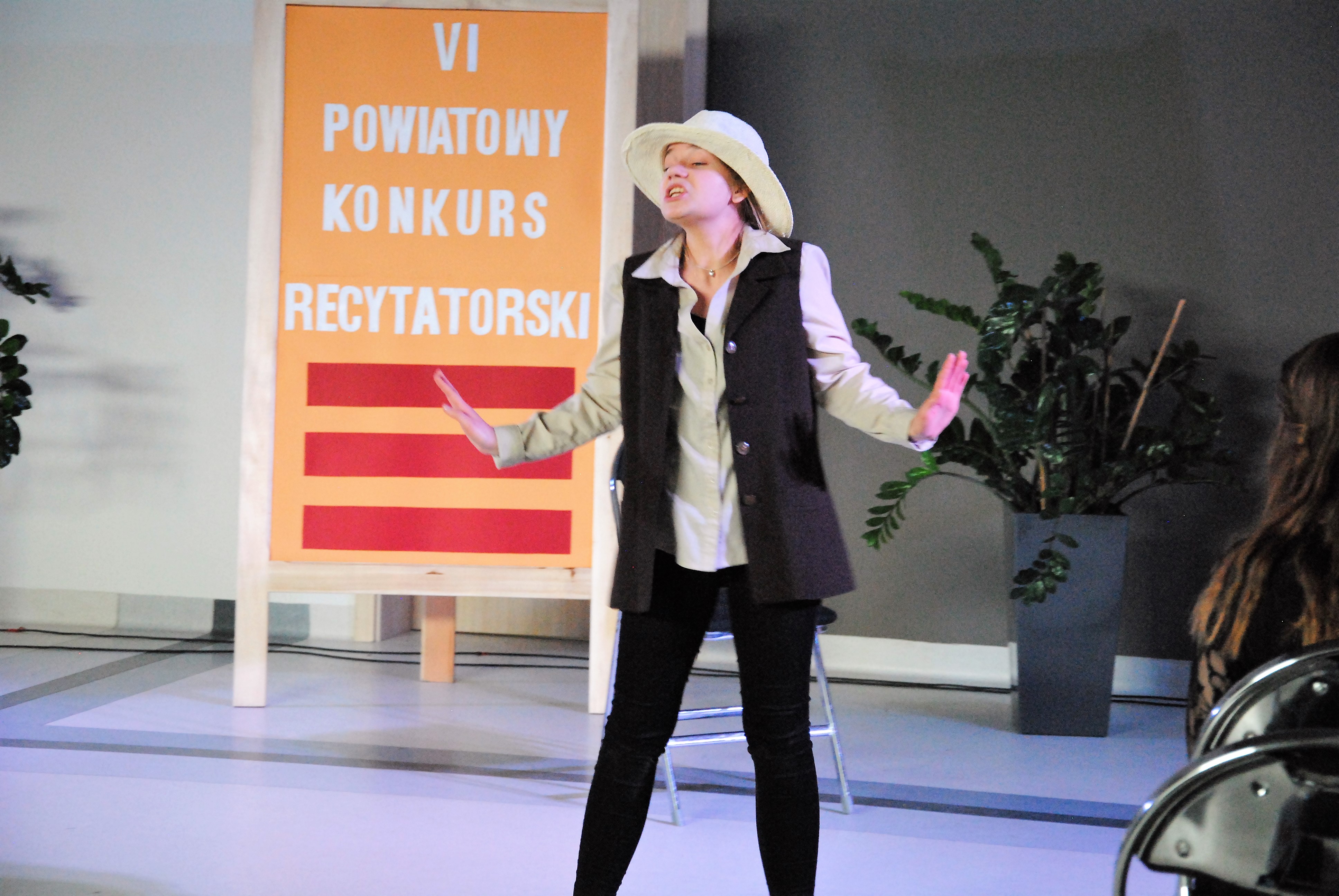 VI Powiatowy Konkurs Recytatorski „Poetycka podróż z Adamem Mickiewiczem”