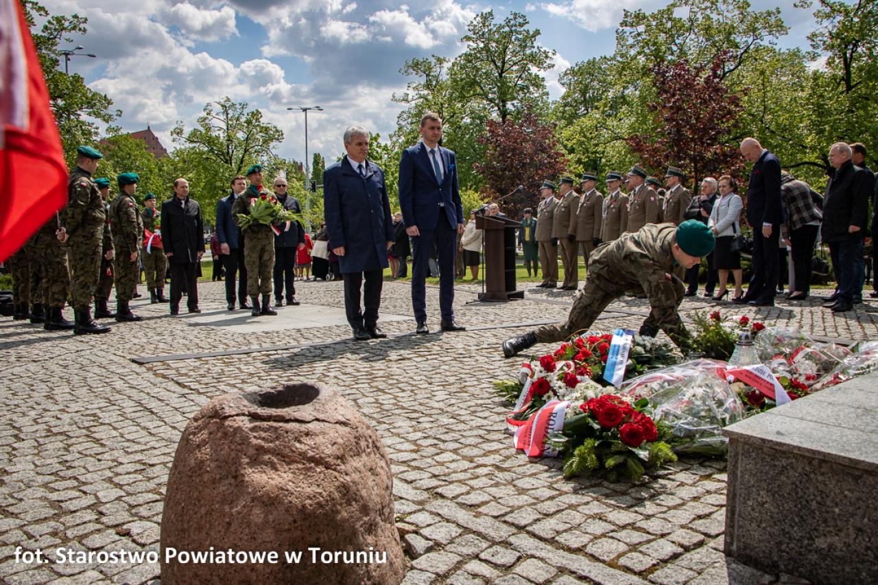 Hołd dla poległych i pomordowanych