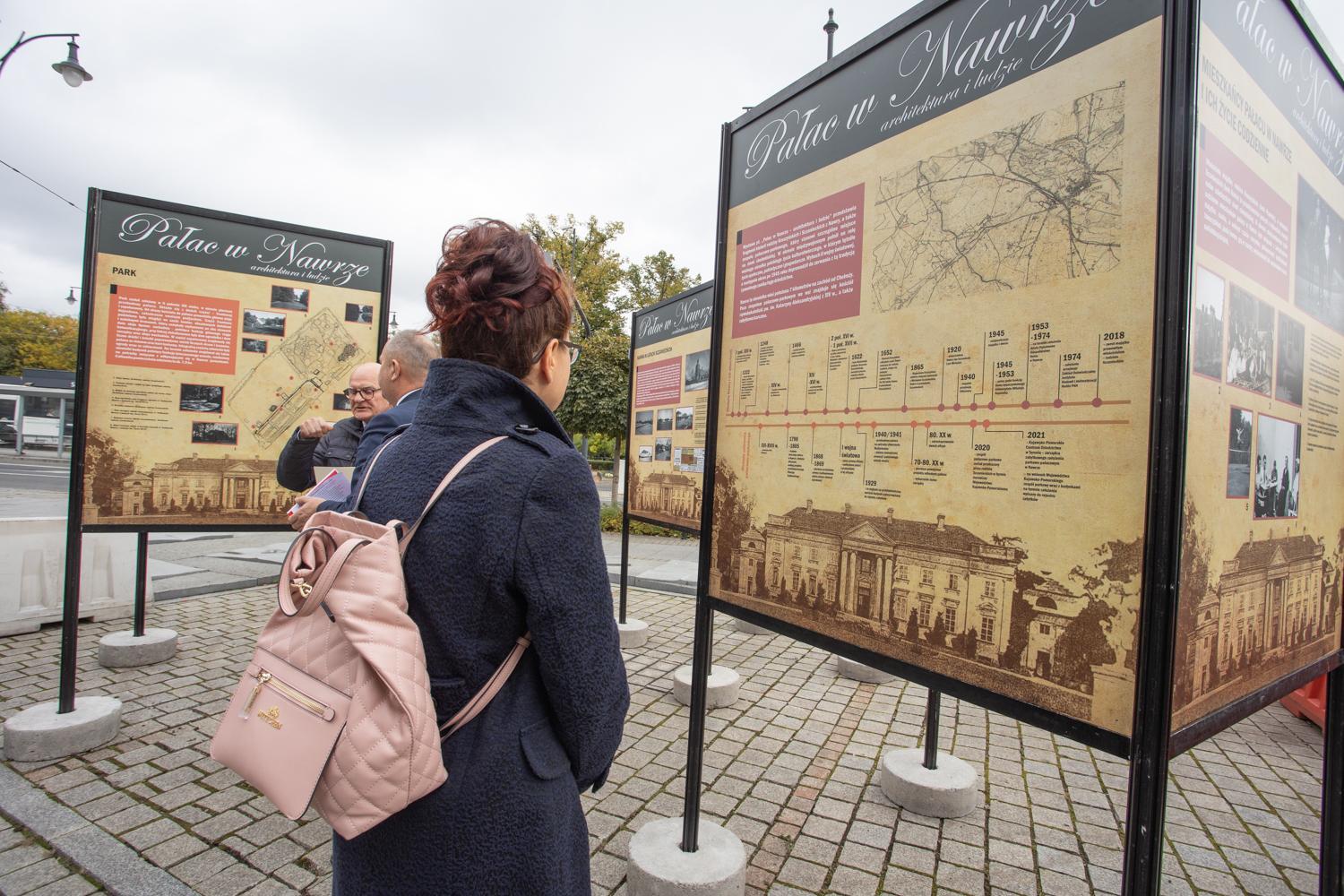 Nawrzański zespół pałacowo parkowy na wystawie