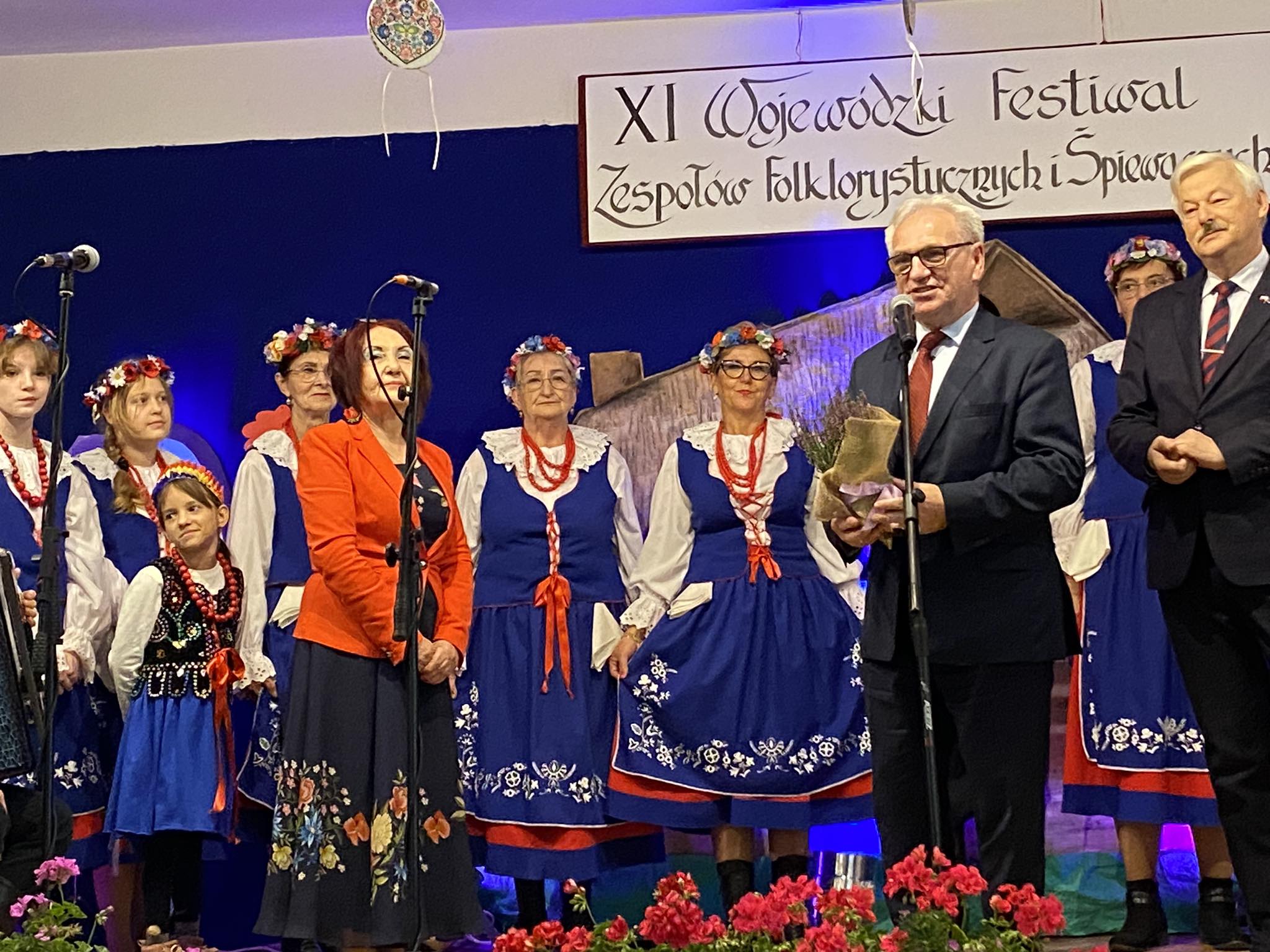 Rozśpiewany festiwal folkloru