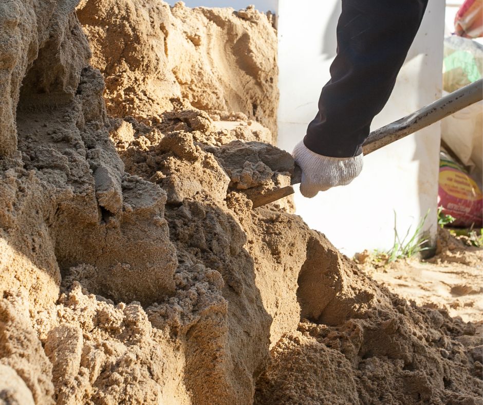 Państwowy Instytut Geologiczny – Państwowy Instytut Badawczy przypomina: wydobycie kopalin, takich jak piasek i żwir, tylko po zgłoszeniu!